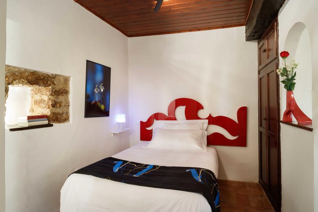 Relais Borgo Lizori Country House Campello sul Clitunno Exterior foto