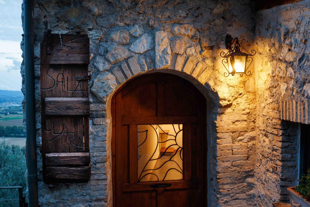 Relais Borgo Lizori Country House Campello sul Clitunno Exterior foto