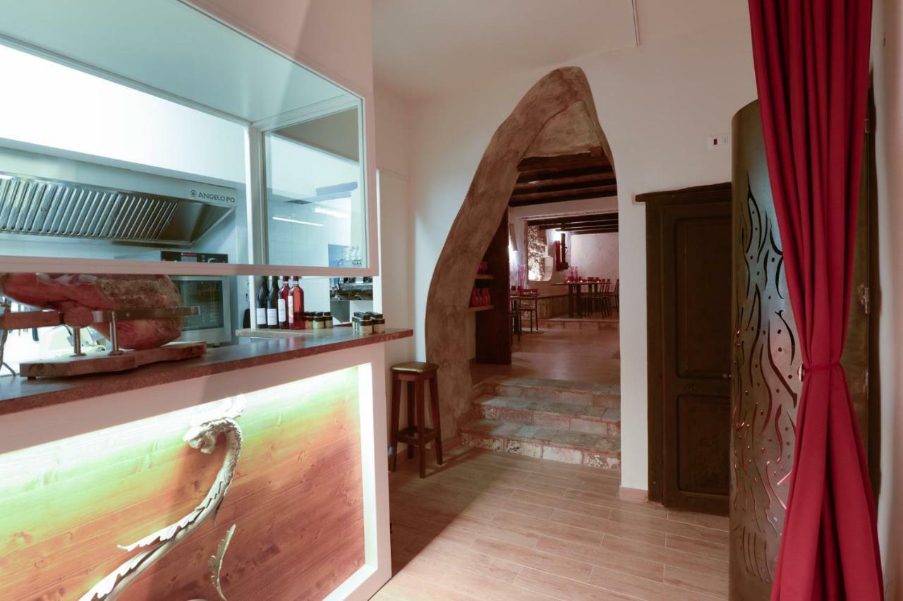 Relais Borgo Lizori Country House Campello sul Clitunno Exterior foto